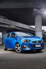 Holden Barina RS 2013 года